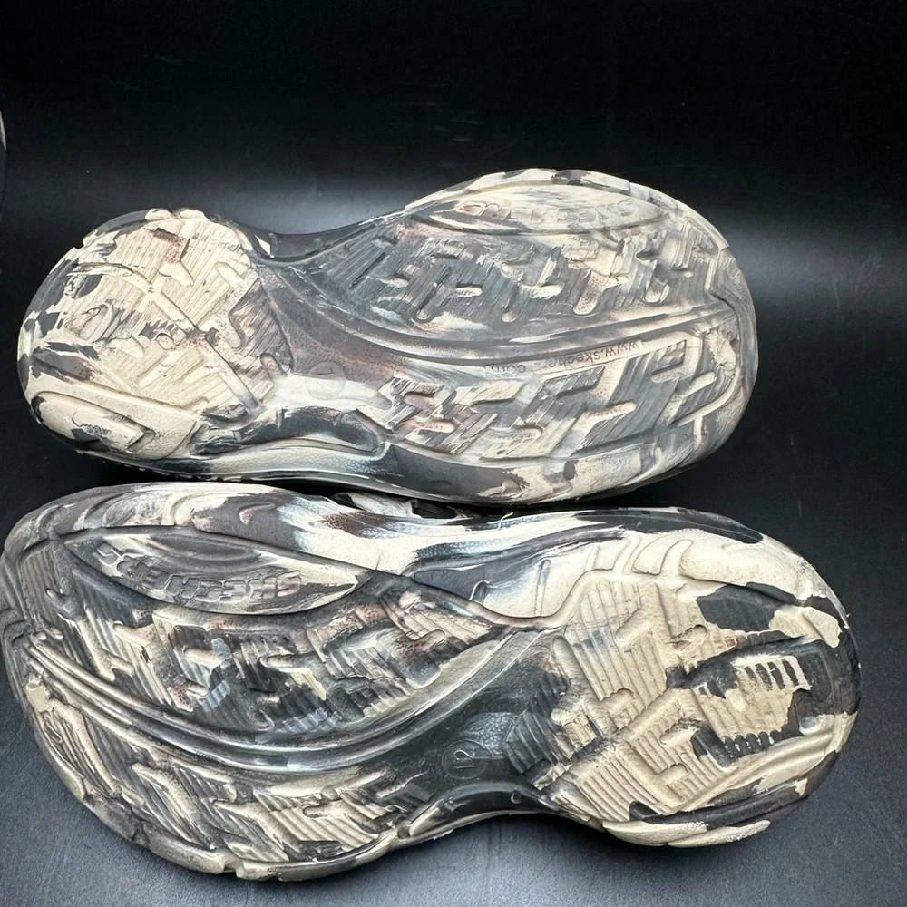 Skechers‎ Kids Slip on water camo shoes size 12